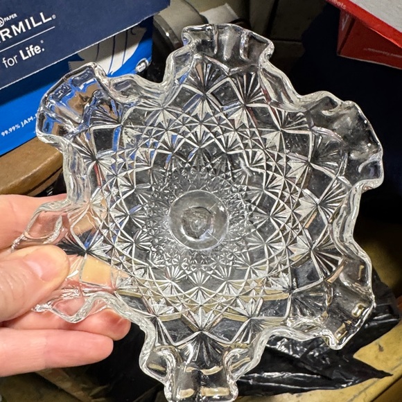 Elegant Crystal Glass Compote - Picture 2 of 4